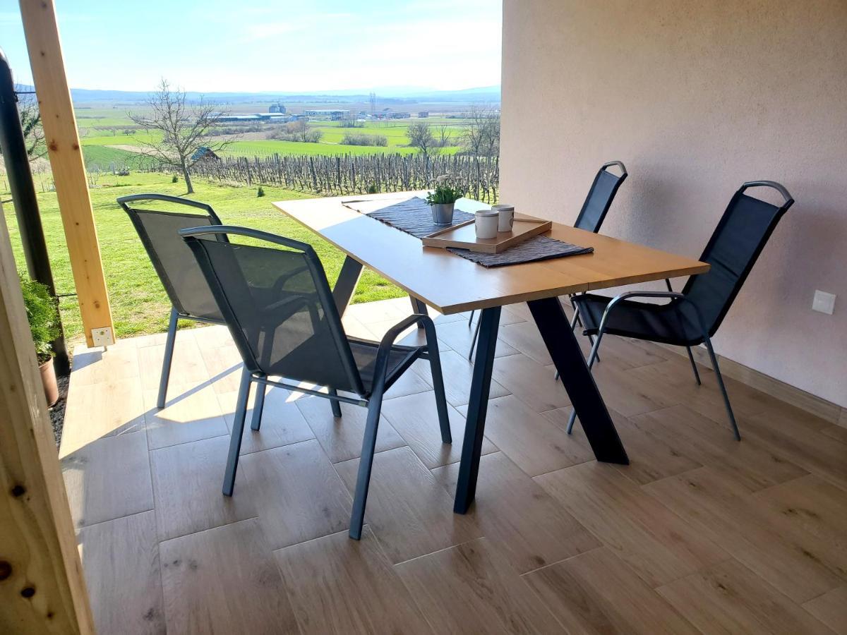 Holiday Home Vinovilla Kutjevo Eksteriør bilde